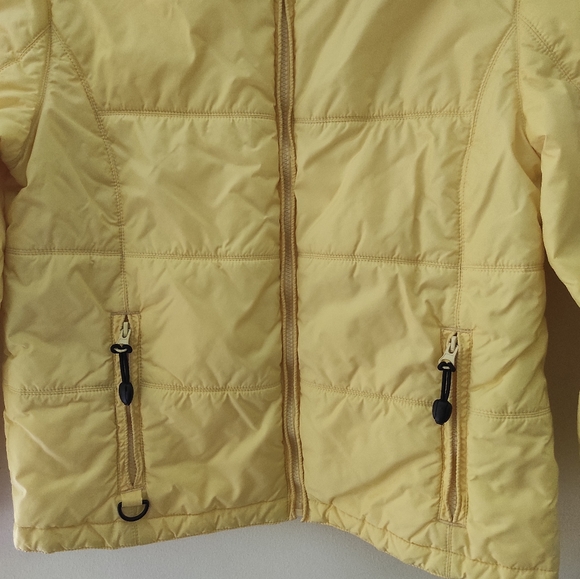 Yellow Puffer coat - Picture 4 of 9